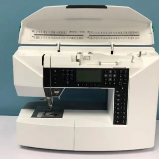 Husqvarna Viking Designer Jade 35 Embroidery Machine