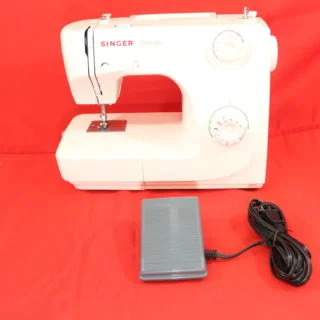 Singer Prelude 8280 Sewing Machine