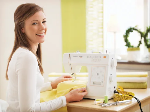 Husqvarna Viking H Class E10 sewing machine with Needle Threader