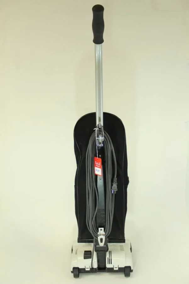 Reconditioned Simplicity Supralite Freedom Upright Vacuum