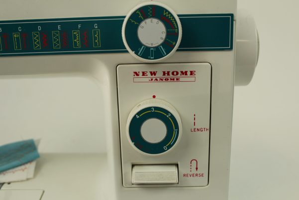Pre-owned Janome / New Home 108 Limited Edition Sewing Machine w/ 3 month Warranty - Image 4