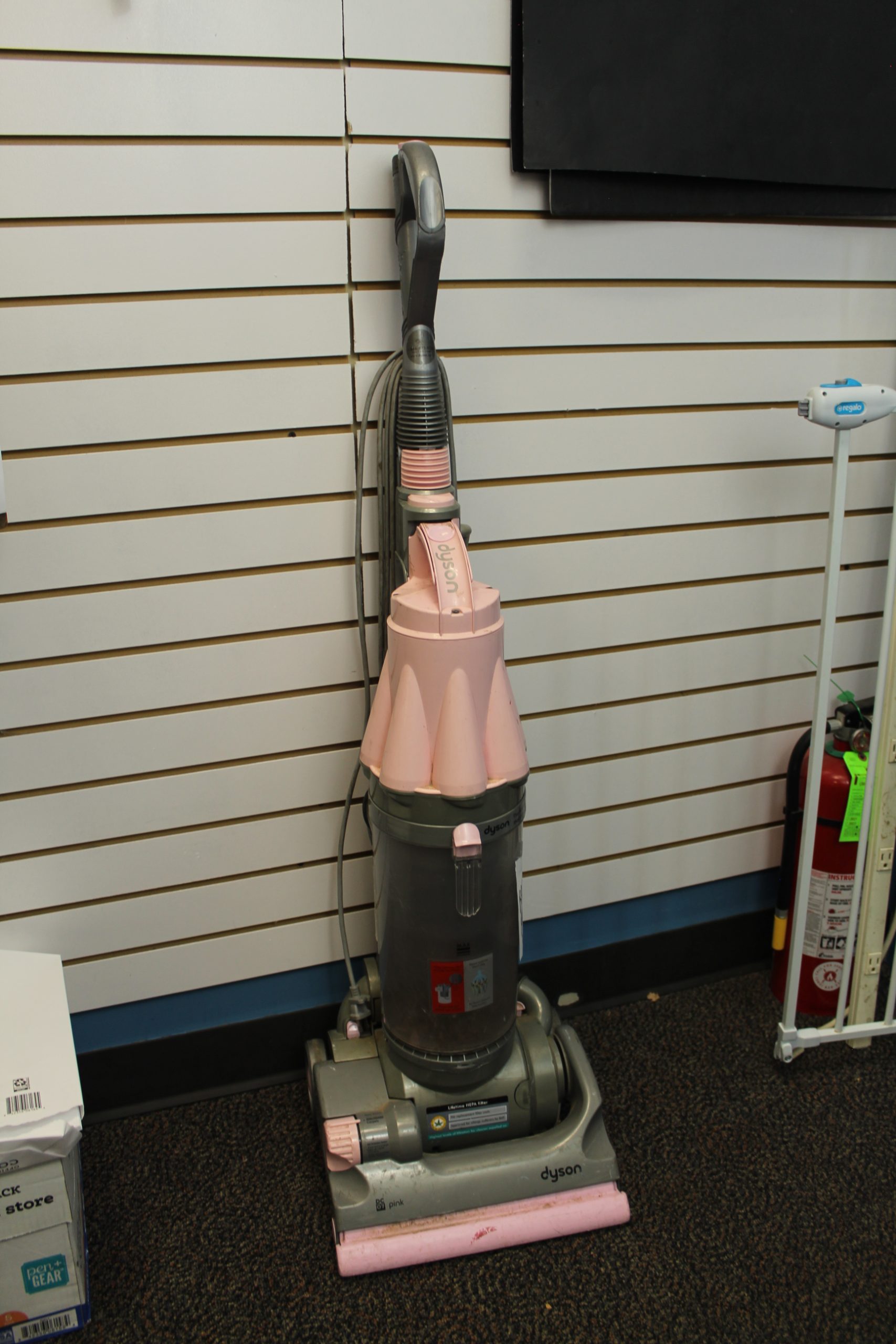 Dyson DC07 pink bad motor and brush roller VacuumsRUs