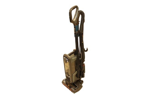 Pre-owned Shark Apex AZ1002 Upright Vacuum Cleaner w/ 60 Day Warranty